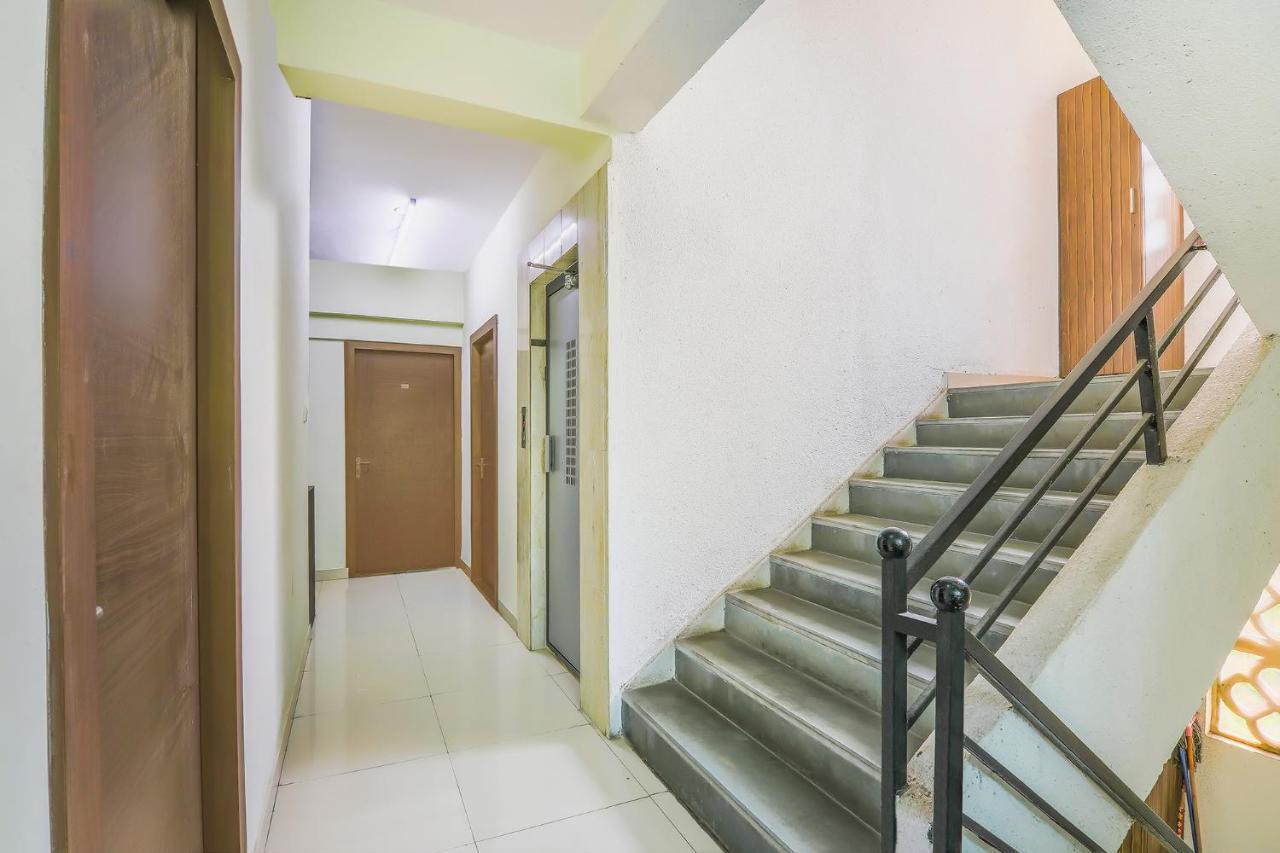 Fabexpress Nalanda Service Apartment Bombaim Exterior foto